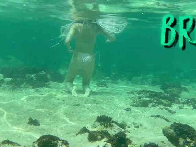 Ne_Sonia webcam