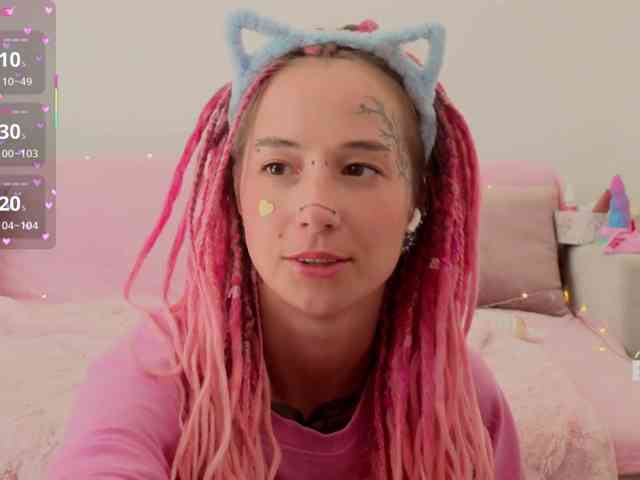 Ne_Sonya webcam