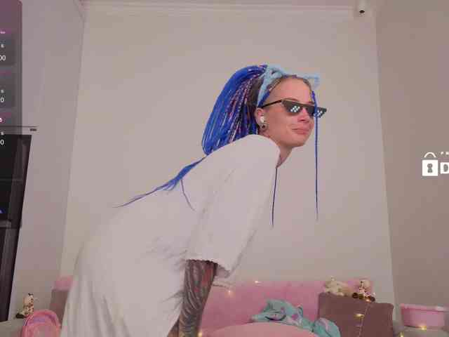 Ne_Sonia webcam