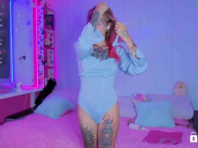Ne_Sonia webcam