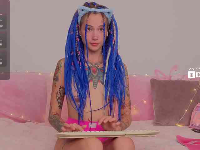 Ne_Sonia webcam