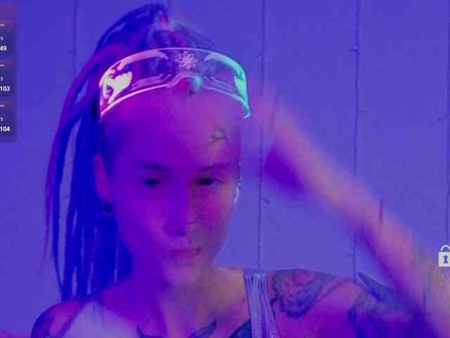 Ne_Sonya webcam
