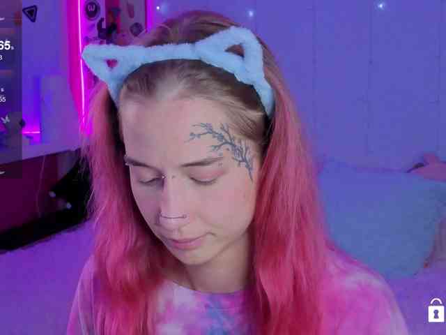 Ne_Sonia webcam