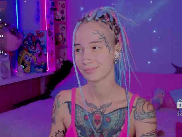 Ne_Sonya webcam