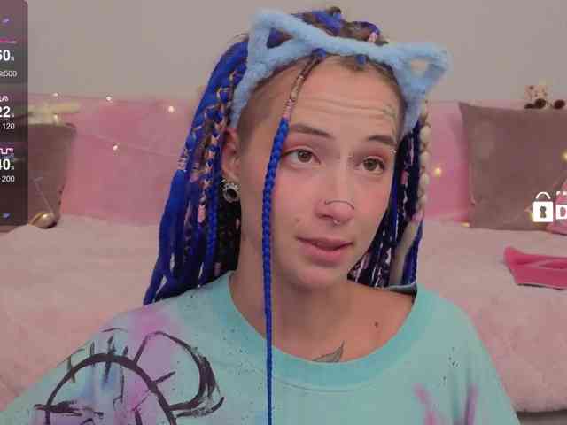 Ne_Sonia webcam