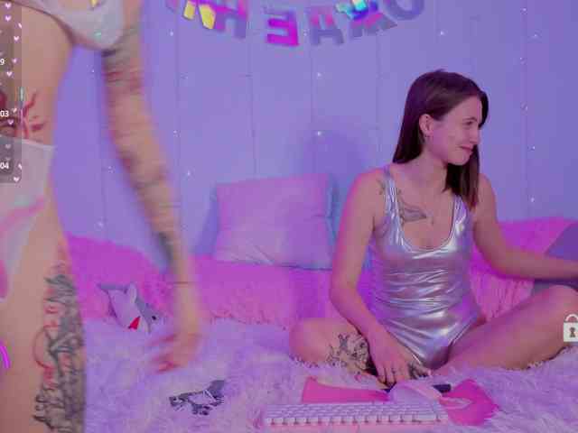 Ne_Sonya webcam