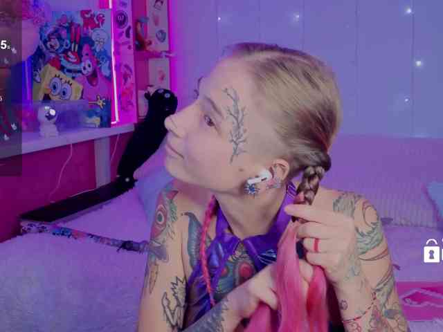 Ne_Sonya webcam