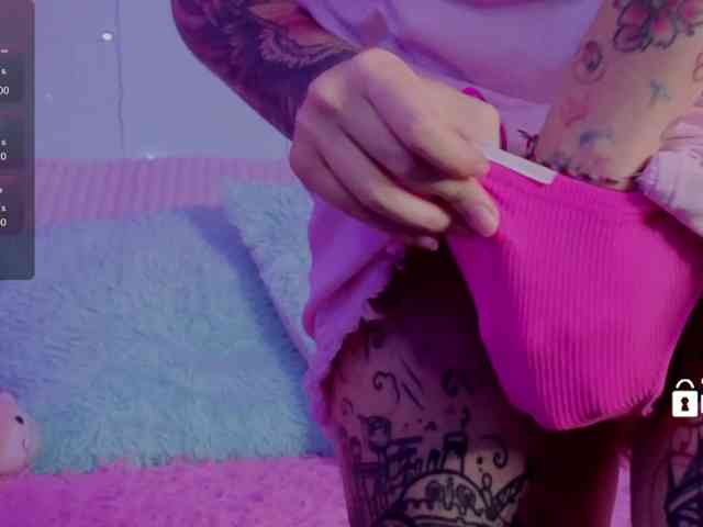 Ne_Sonya webcam