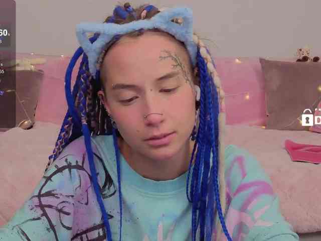 Ne_Sonia webcam