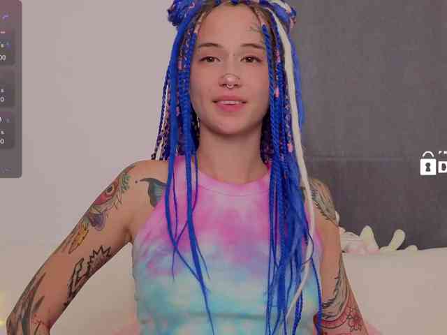 Ne_Sonia webcam