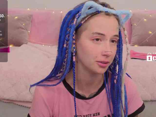 Ne_Sonia webcam