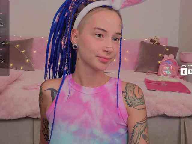 Ne_Sonia webcam