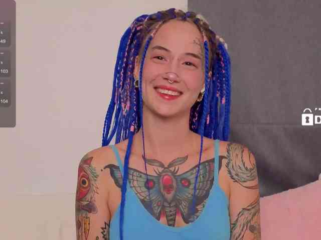 Ne_Sonia webcam