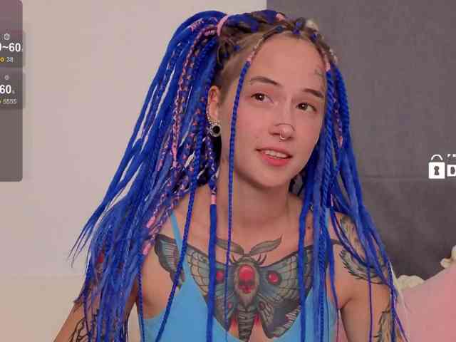 Ne_Sonia webcam