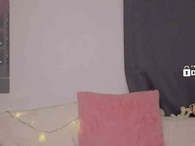 Ne_Sonia webcam