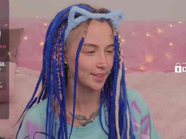Ne_Sonia webcam