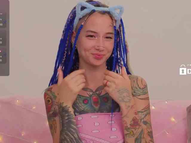Ne_Sonia webcam