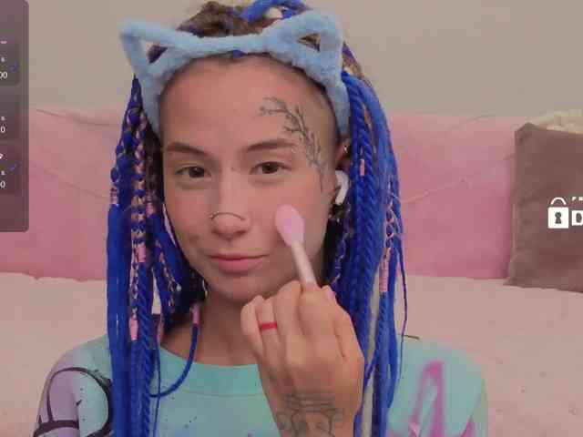 Ne_Sonia webcam