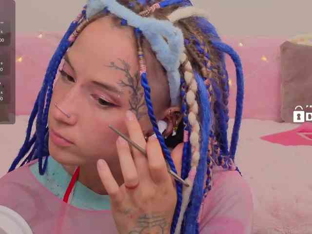 Ne_Sonia webcam