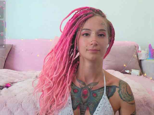 Ne_Sonya webcam