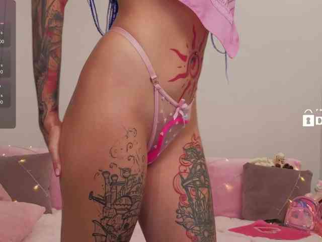 Ne_Sonia webcam