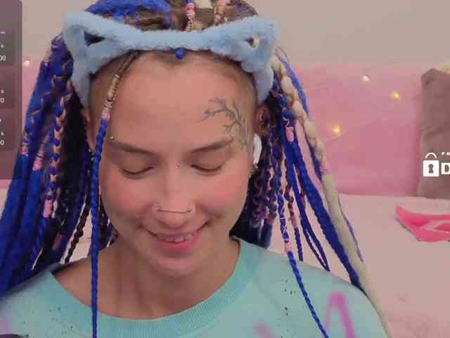 Ne_Sonia webcam