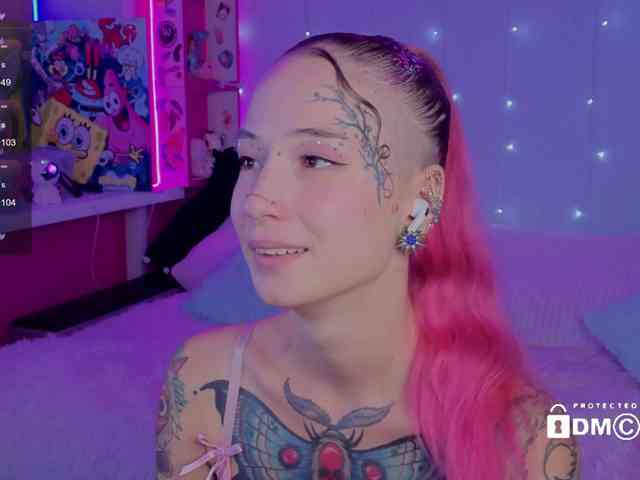 Ne_Sonya webcam