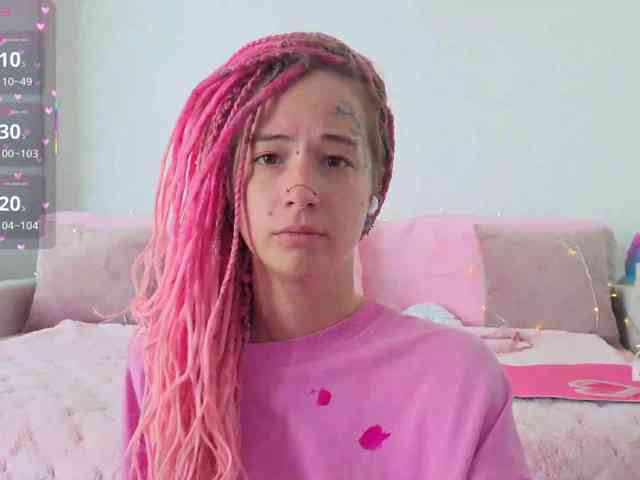 Ne_Sonya webcam