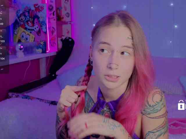 Ne_Sonya webcam