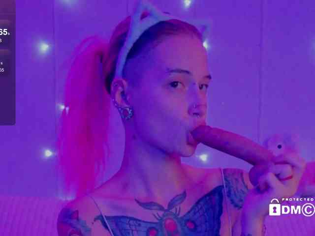 Ne_Sonya webcam