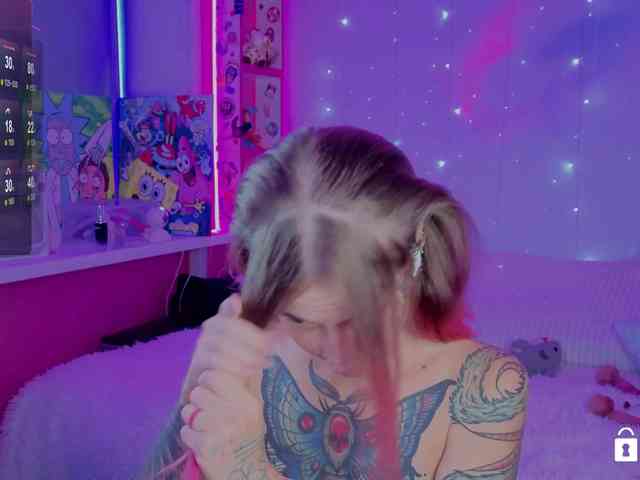 Ne_Sonia webcam