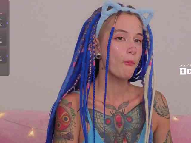 Ne_Sonia webcam