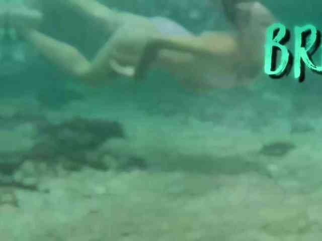 Ne_Sonia webcam