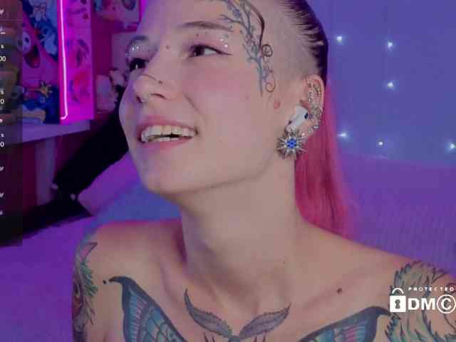 Ne_Sonya webcam