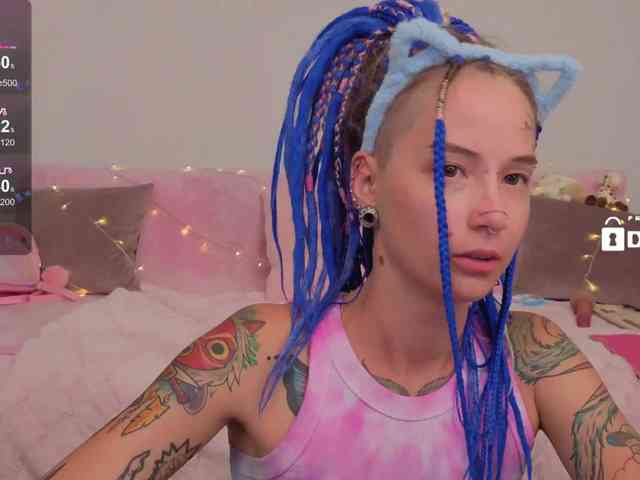 Ne_Sonia webcam