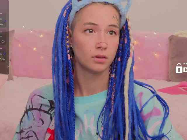 Ne_Sonia webcam