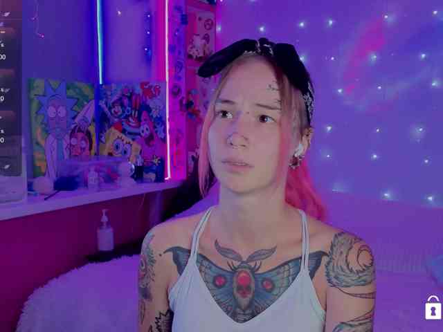 Ne_Sonia webcam