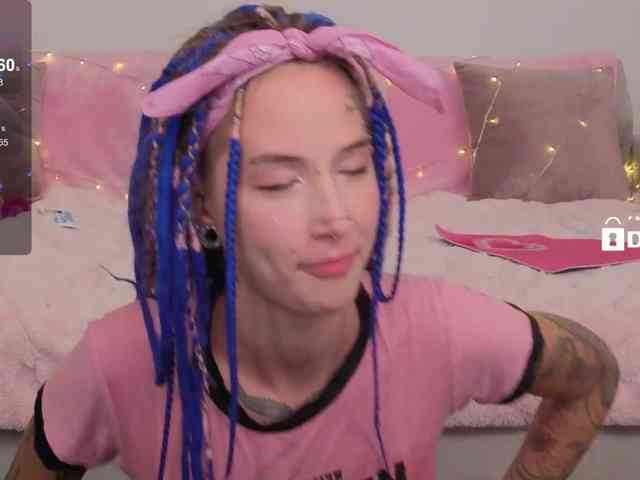 Ne_Sonia webcam