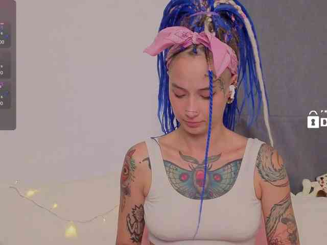 Ne_Sonia webcam