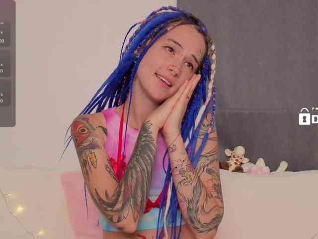 Ne_Sonia webcam