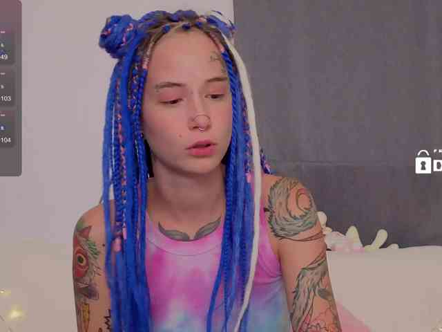 Ne_Sonia webcam