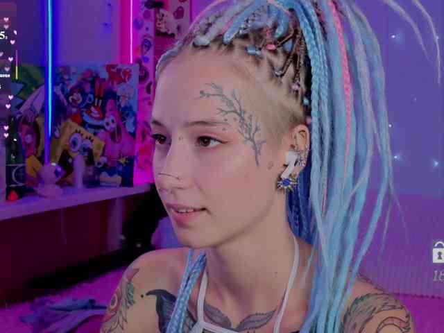 Ne_Sonya webcam