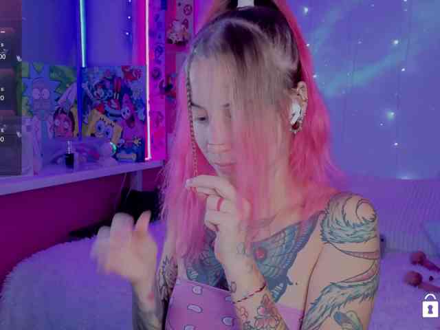 Ne_Sonia webcam
