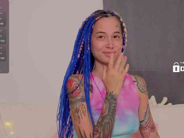 Ne_Sonia webcam