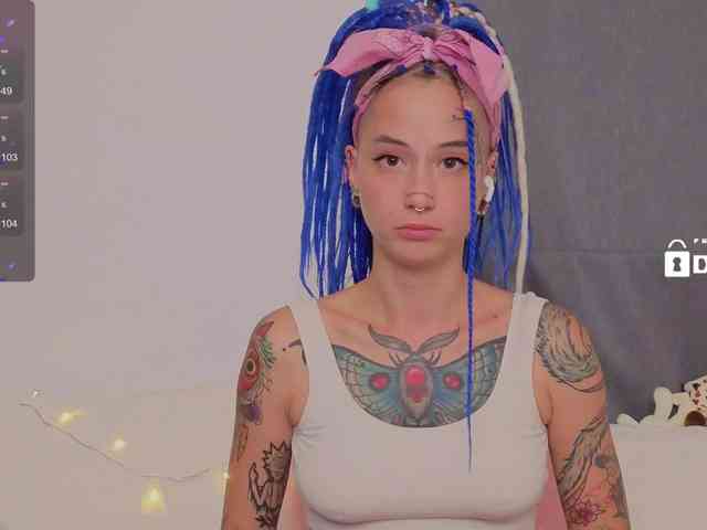 Ne_Sonia webcam