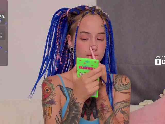 Ne_Sonia webcam