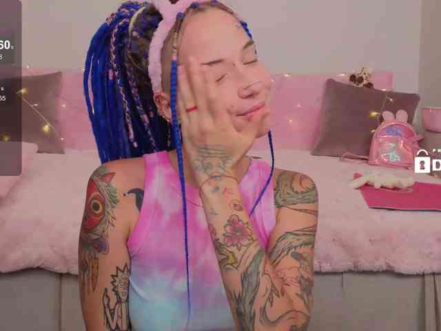 Ne_Sonia webcam