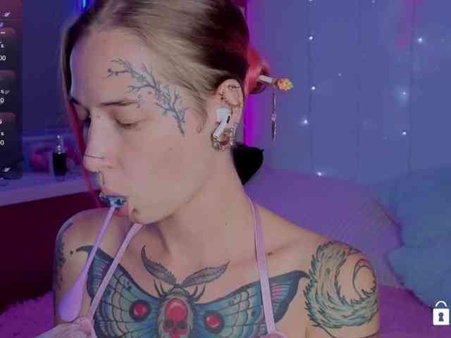 Ne_Sonia webcam