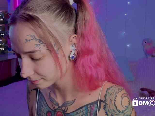 Ne_Sonya webcam
