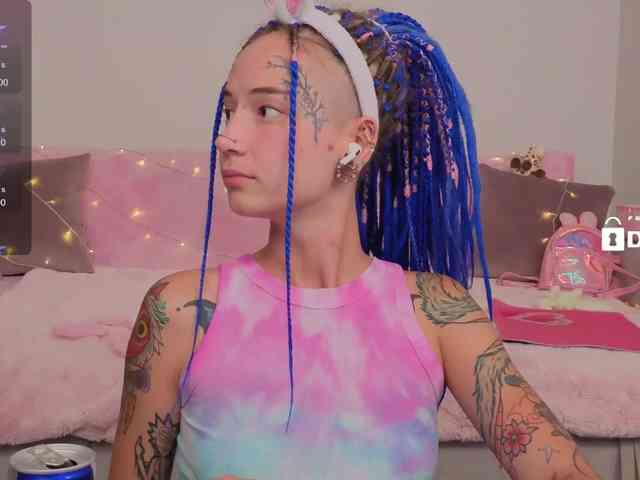 Ne_Sonia webcam